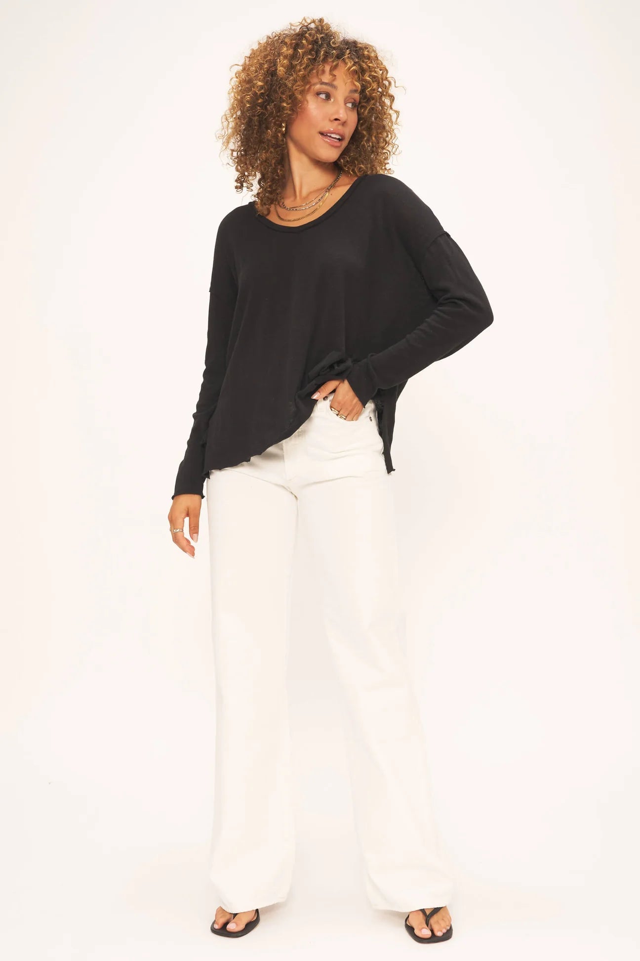 Mae Textured Relaxed V Neck - Project Social T - the friday collective