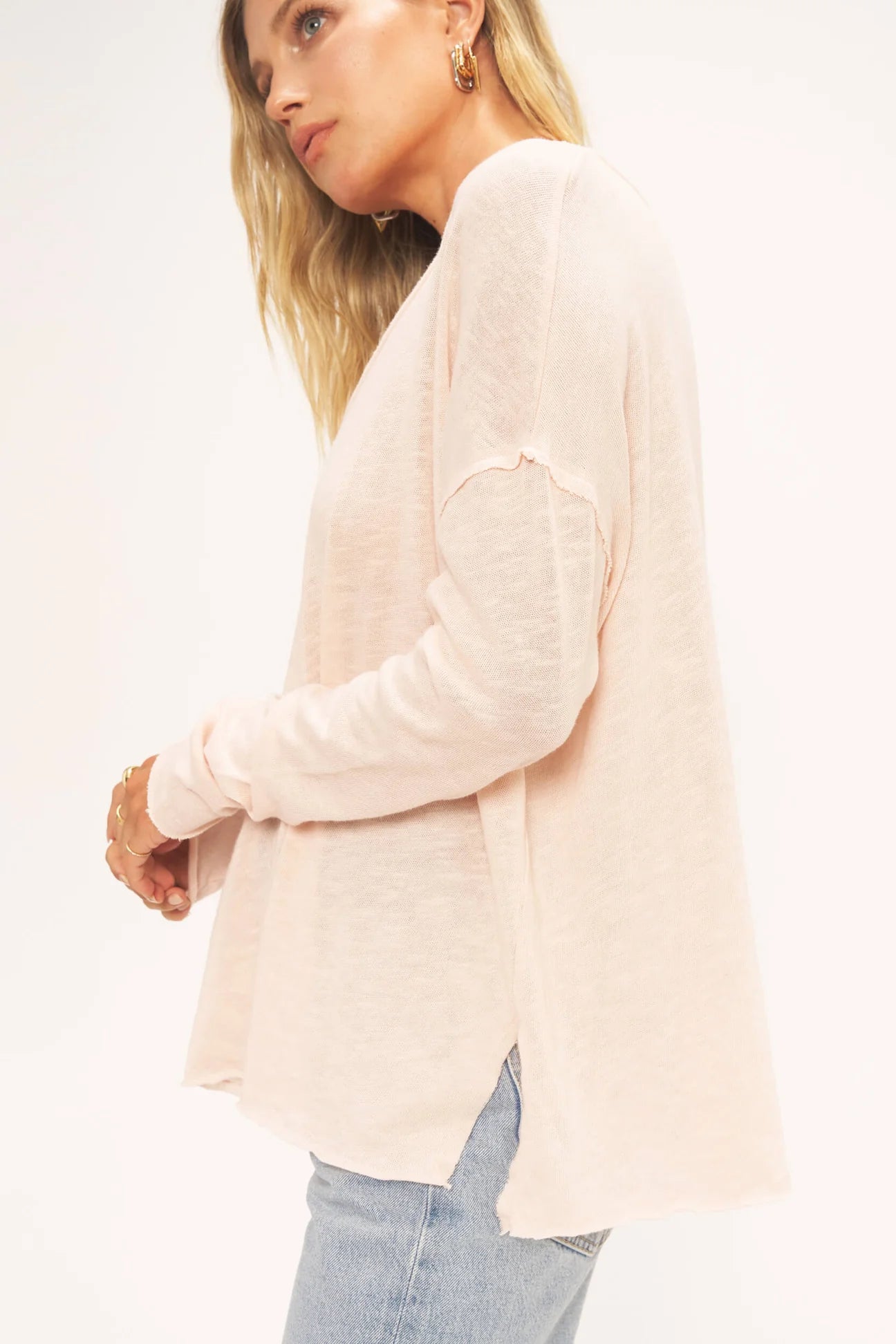 Mae Textured Relaxed V Neck - Project Social T - the friday collective